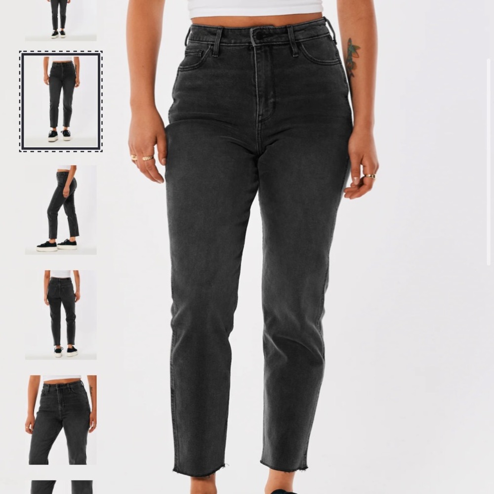 Vintage Stretch ULTRA HIGH-RISE BLACK MOM JEANS Hollister size 1S